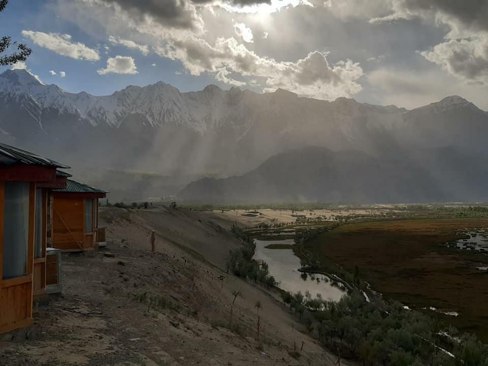 Glamp Pakistan Katpana Skardu Otel Dış mekan fotoğraf